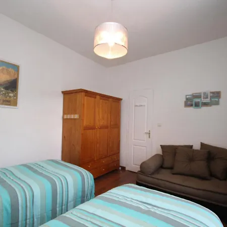 Apartamento Mont-dore : Beau T2 En Hyper Centre Avec Wifi - Fr-1-608-163 *